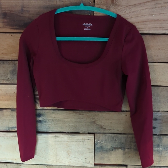 Women's Burgundy Long Sleeve Crop Top - Picture 1 of 3